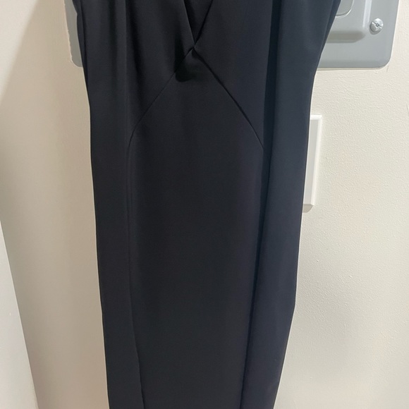 Zara little black dress with jeweled neck line - Picture 4 of 6